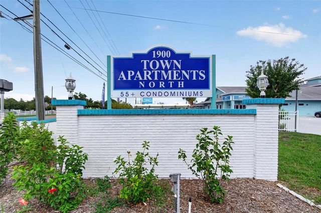 1900 58TH AVENUE N 14, St Petersburg, FL 33714