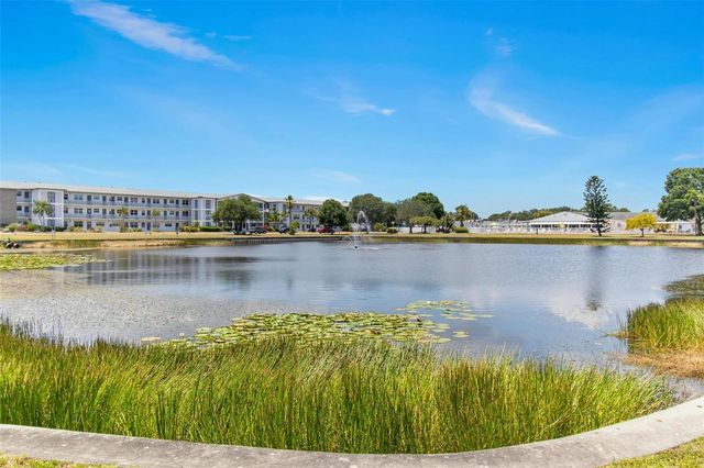 1900 58TH AVENUE N 14, St Petersburg, FL 33714