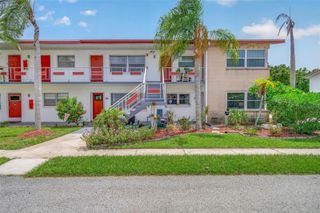 1900 58TH AVENUE N 14, St Petersburg, FL 33714