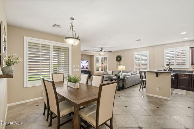 6732 S FAWN Avenue, Gilbert, AZ 85298