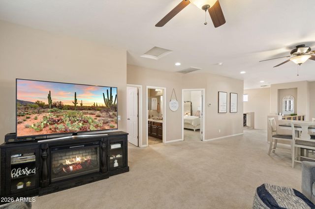 6732 S FAWN Avenue, Gilbert, AZ 85298