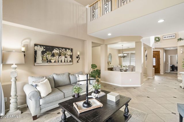 6732 S FAWN Avenue, Gilbert, AZ 85298