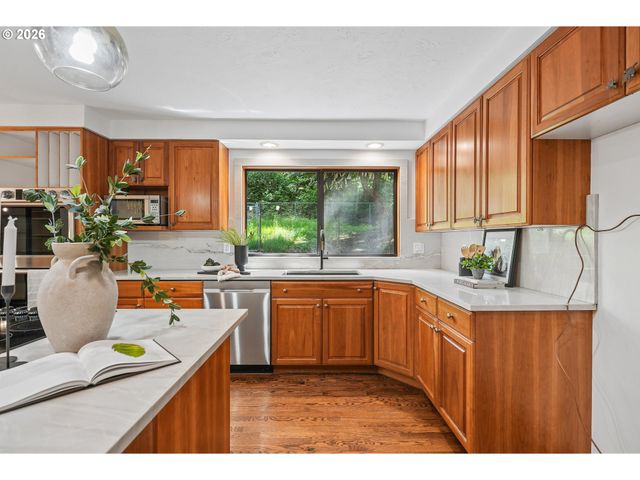 10206 Se 100TH Dr, Happy Valley, OR 97086