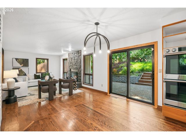 10206 Se 100TH Dr, Happy Valley, OR 97086