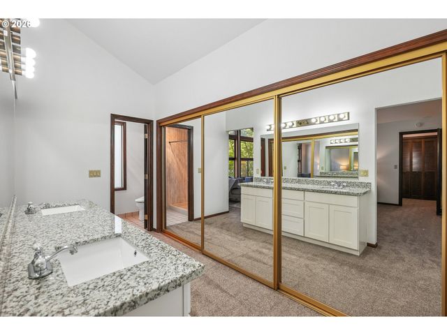 10206 Se 100TH Dr, Happy Valley, OR 97086