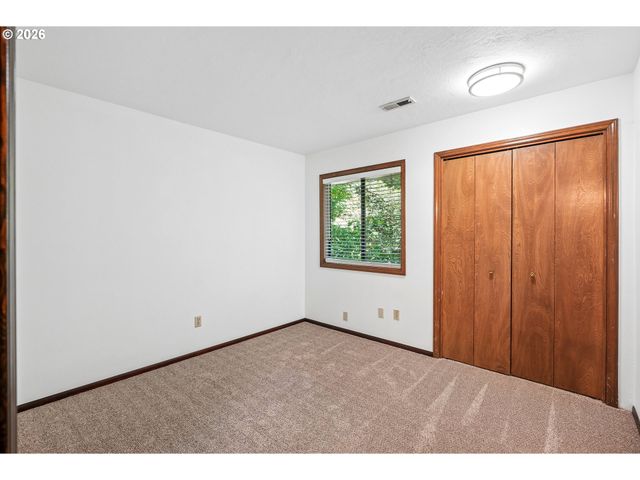 10206 Se 100TH Dr, Happy Valley, OR 97086