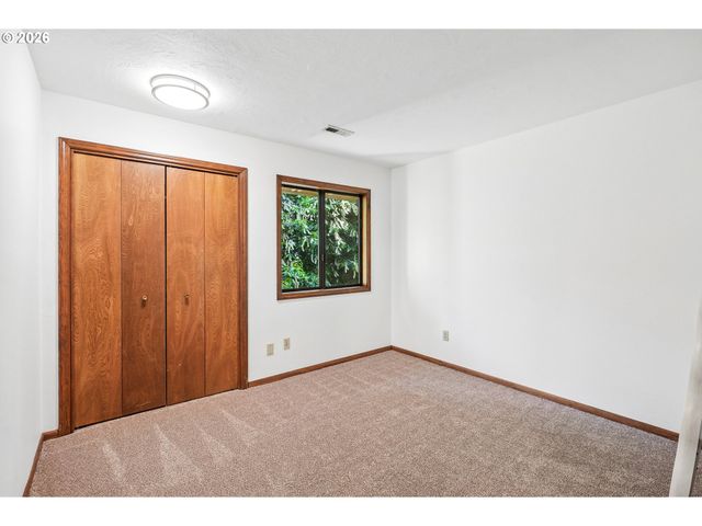 10206 Se 100TH Dr, Happy Valley, OR 97086