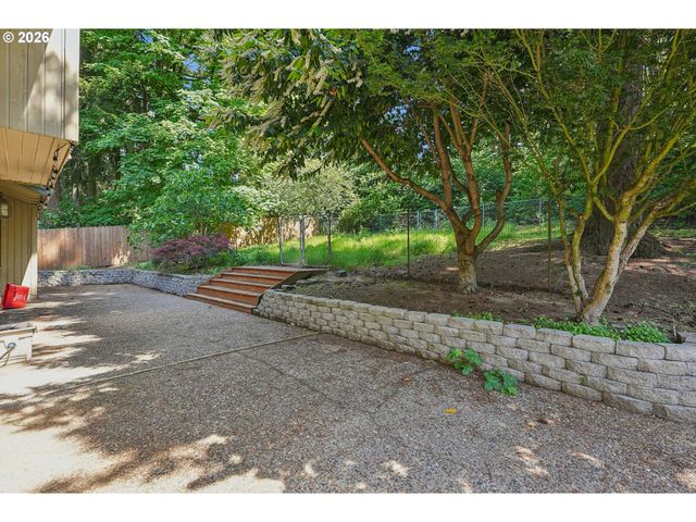 10206 Se 100TH Dr, Happy Valley, OR 97086