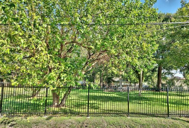 4108 Falls Street, Houston, TX 77026