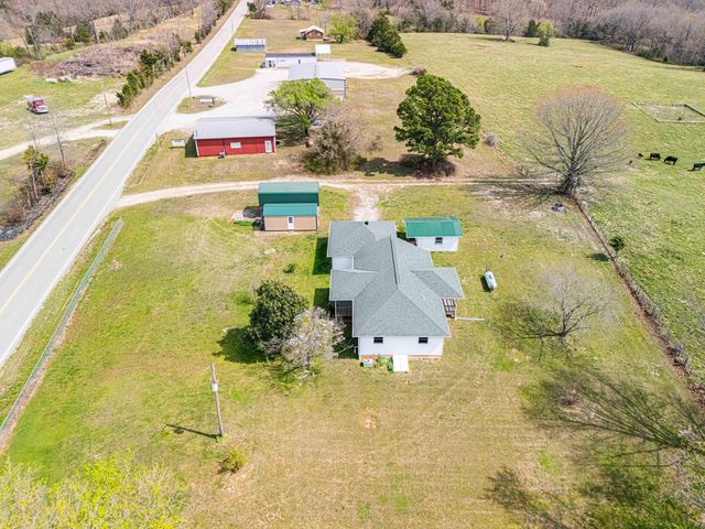 33214 U.S. 160, Tecumseh, MO 65760