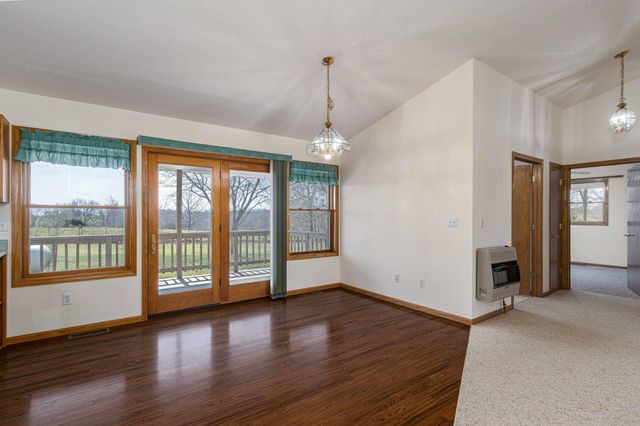 33214 U.S. 160, Tecumseh, MO 65760