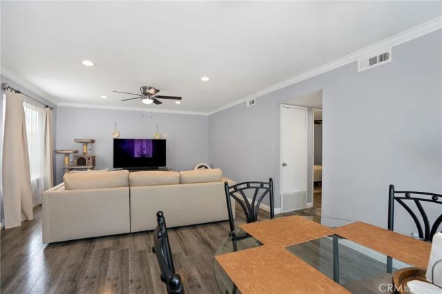 866 Cinnamon Lane 57, Duarte, CA 91010