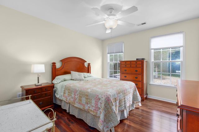 11 FELDSPAR WAY, Fredericksburg, VA 22405