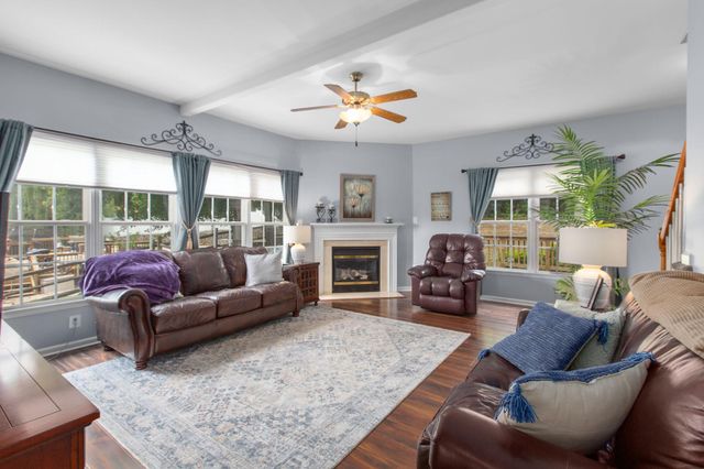 11 FELDSPAR WAY, Fredericksburg, VA 22405