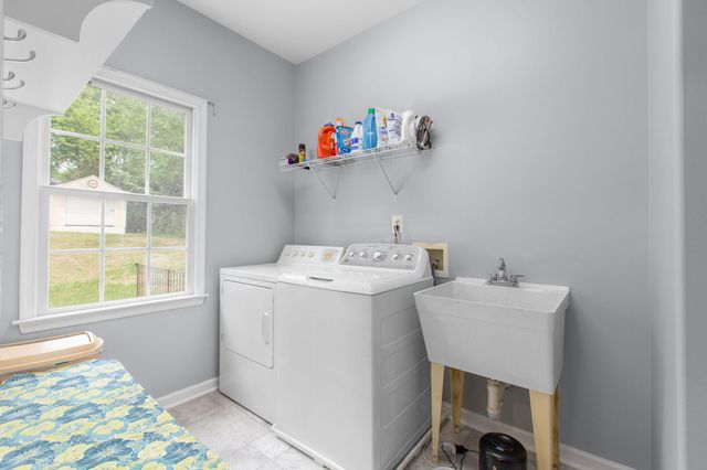 11 FELDSPAR WAY, Fredericksburg, VA 22405