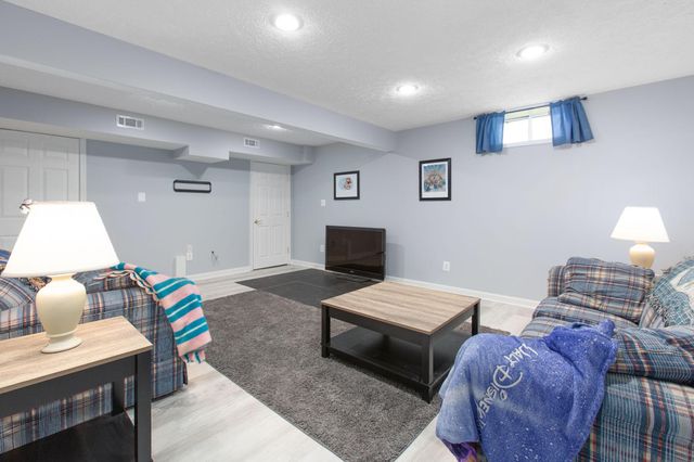 11 FELDSPAR WAY, Fredericksburg, VA 22405