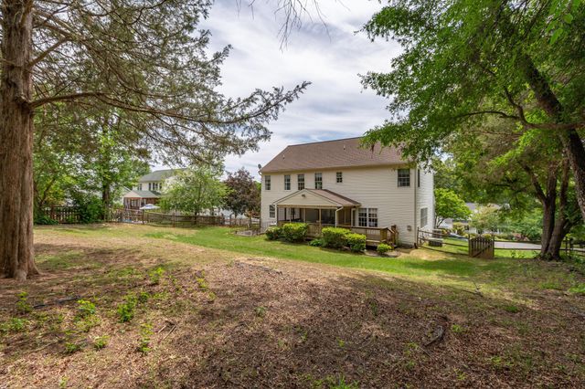 11 FELDSPAR WAY, Fredericksburg, VA 22405