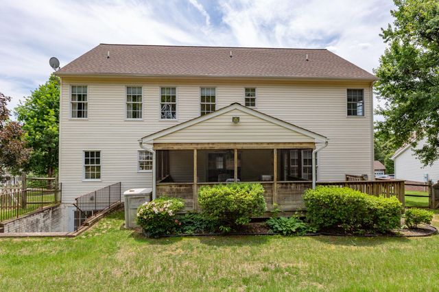 11 FELDSPAR WAY, Fredericksburg, VA 22405
