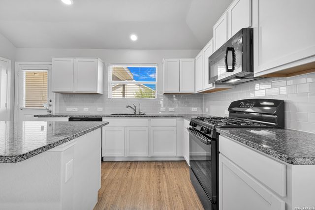 8517 Terlingua Cv, Converse, TX 78109