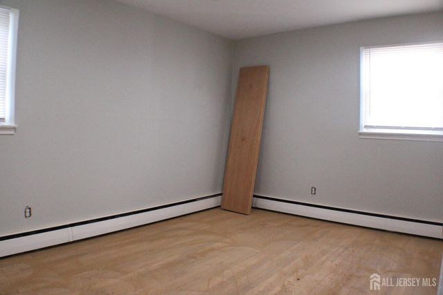 108 bond Street, Iselin, NJ 08830