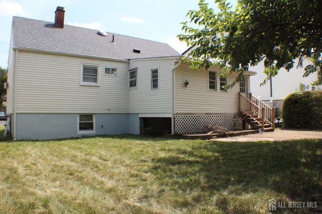 108 bond Street, Iselin, NJ 08830