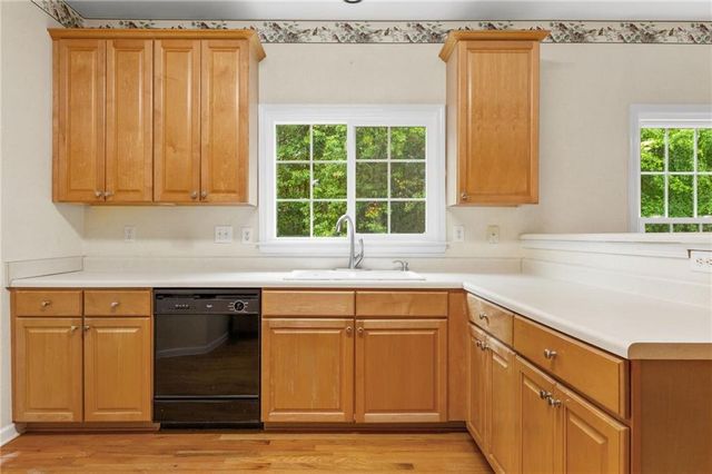 2900 Olde Town Park Drive, Norcross, GA 30071