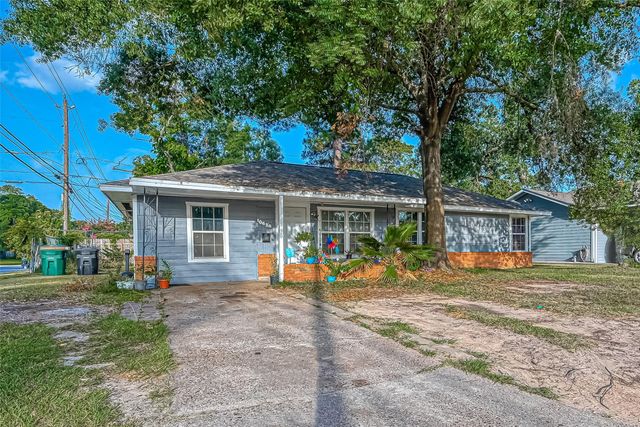 10434 Envoy Street, Houston, TX 77016