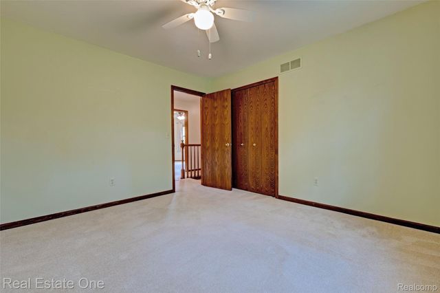 5370 Greenview Drive, Independence Charter Township, MI 48348