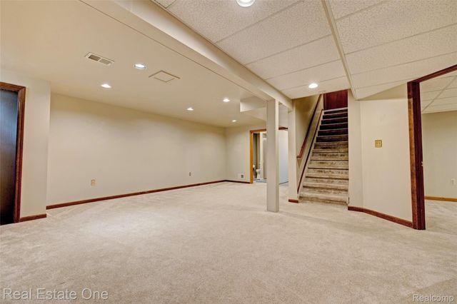 5370 Greenview Drive, Independence Charter Township, MI 48348