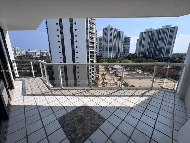 3610 Yacht Club Drive 1002, Aventura, FL 33180