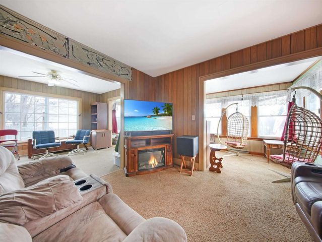 234 S JEFFERSON STREET, Waterford, WI 53185