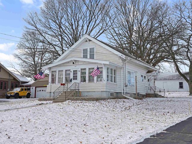 234 S JEFFERSON STREET, Waterford, WI 53185