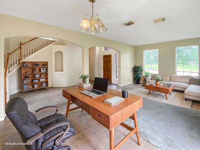 1815 Teal Run Place Drive, Fresno, TX 77545