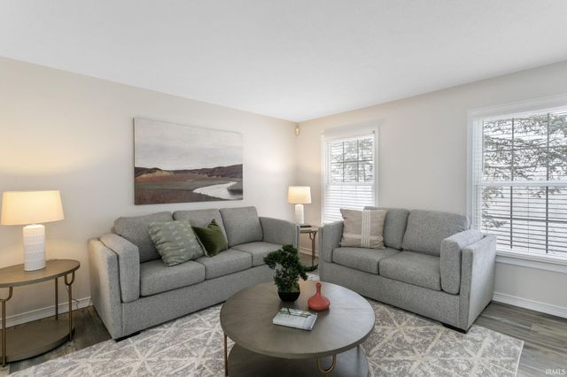 51254 Hickory Road, Granger, IN 46530