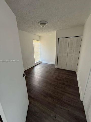 11905 NE 2nd Avenue C106, North Miami, FL 33161