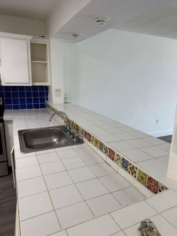 11905 NE 2nd Avenue C106, North Miami, FL 33161