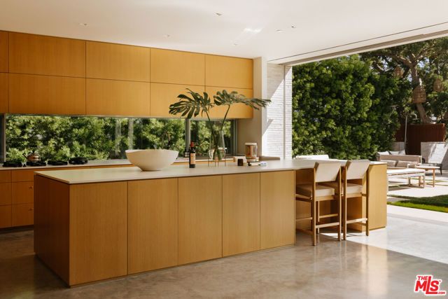 3062 Queensbury Drive, Los Angeles, CA 90064
