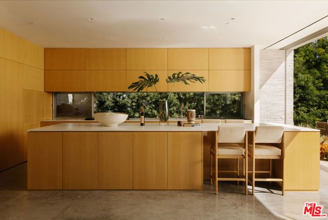 3062 Queensbury Drive, Los Angeles, CA 90064