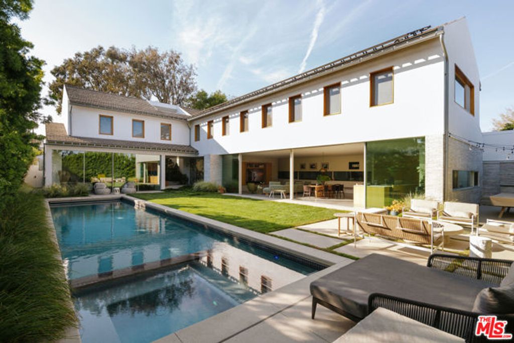 3062 Queensbury Drive, Los Angeles, CA 90064