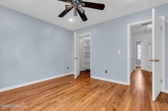 9 Gull Way, Keyport, NJ 07735