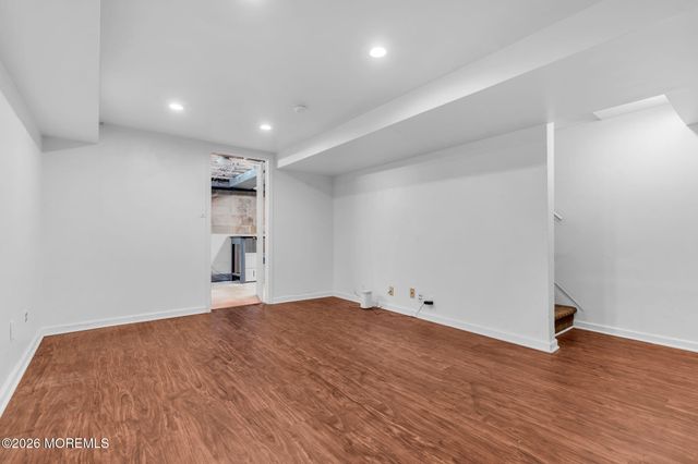 9 Gull Way, Keyport, NJ 07735