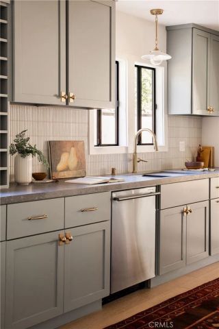 4843 Genevieve Avenue, Los Angeles, CA 90041