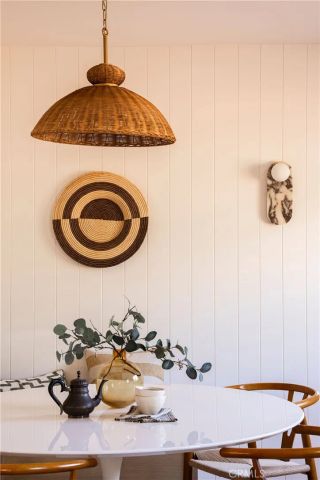 4843 Genevieve Avenue, Los Angeles, CA 90041