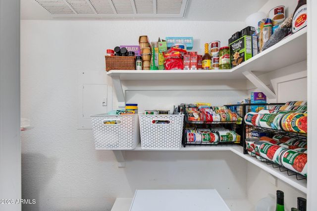 3511 E BASELINE Road 1103, Phoenix, AZ 85042
