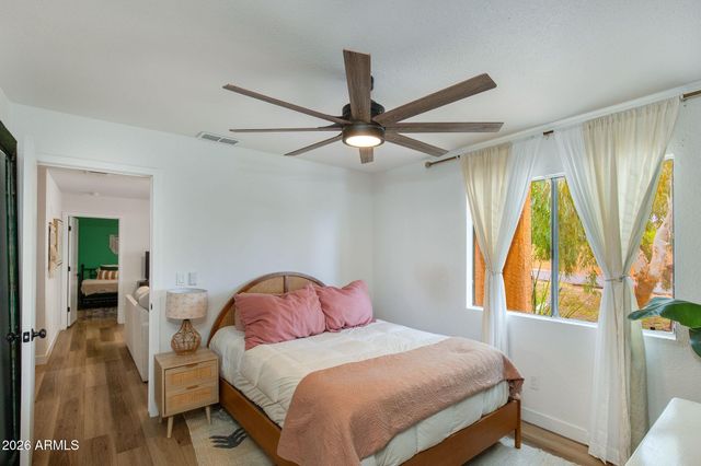 3511 E BASELINE Road 1103, Phoenix, AZ 85042