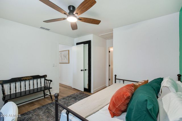 3511 E BASELINE Road 1103, Phoenix, AZ 85042
