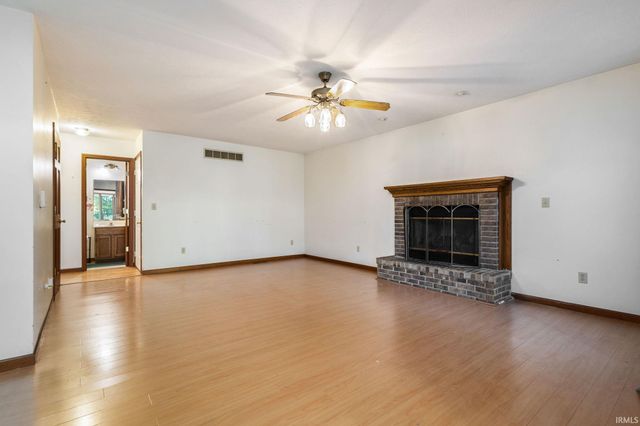 13741 Creston Hills Drive, Mishawaka, IN 46544
