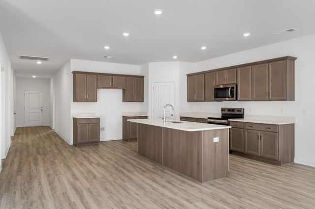 229 Idle Drive, Shelbyville, TN 37160