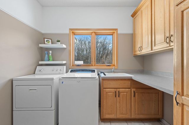 25655 Deepwoods Court, Rogers, MN 55374