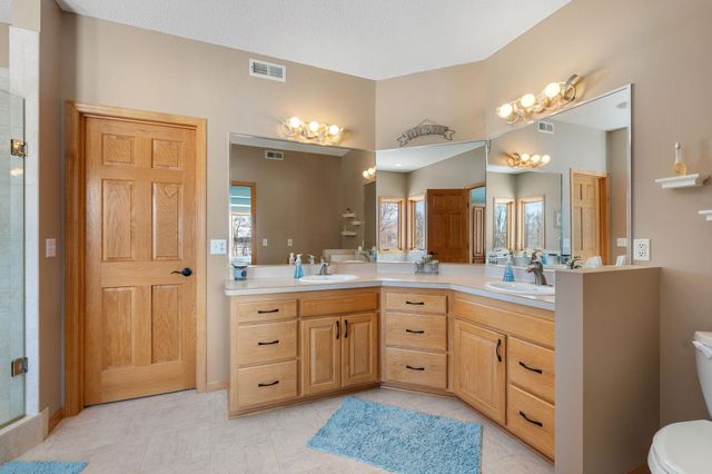 25655 Deepwoods Court, Rogers, MN 55374